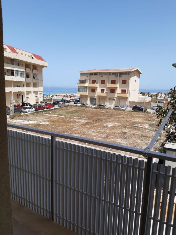Suite Fronte Spiaggia - 50M Dalla Spiaggia Трапани Экстерьер фото